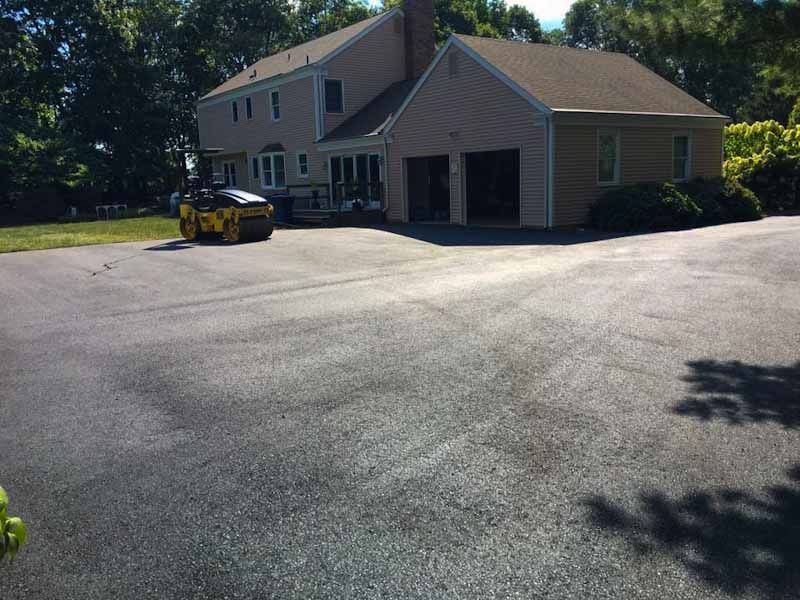 Paving Hunterdon County - Driveway with Basketball Court